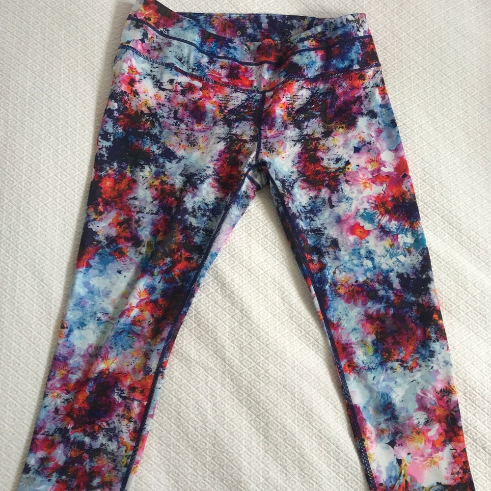 Never worn Athleta Floral Yoga Pants